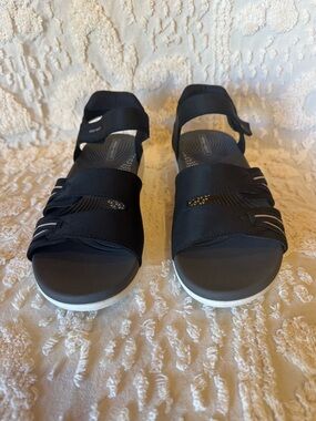 Easy Spirit Black Stretch Strap Women’s Sandals #583